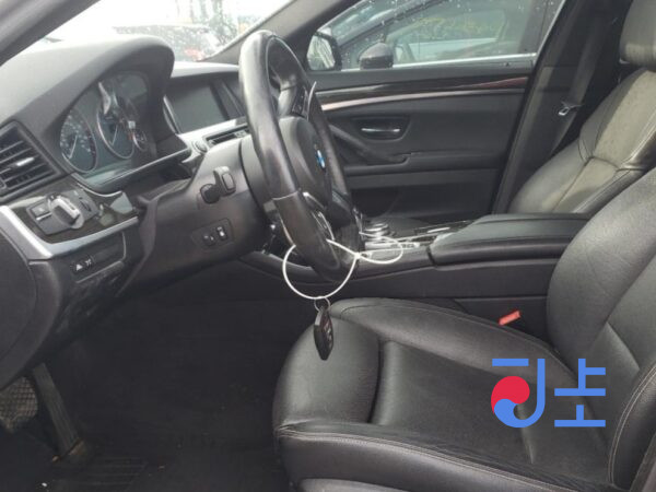 2014 BMW 5-Series 520d xDrive Silver — WBA5B9101ED569939 - Image 6