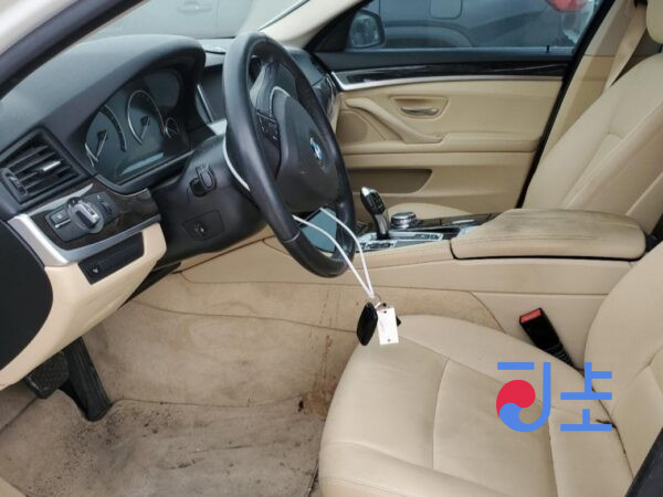 2014 BMW 5-Series 520d White — WBA5C310XED949386 - Image 6