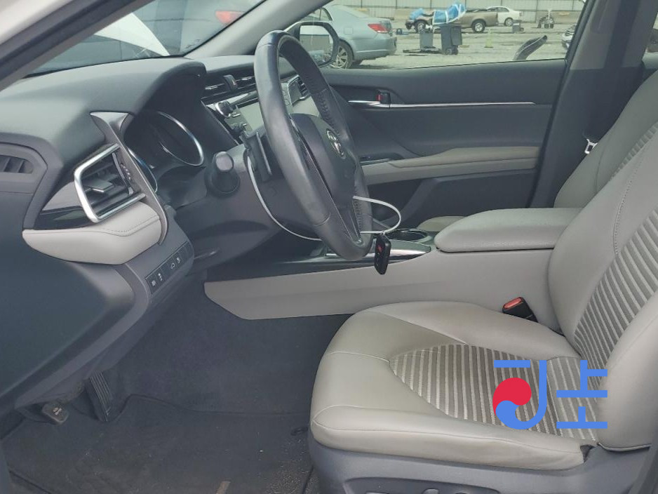 2018 Toyota Camry Hybrid White — JTNB21HK9J3004963 - Image 6