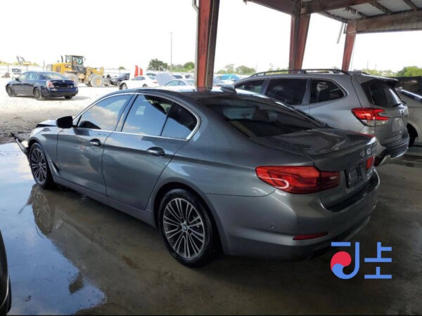 BMW Series 520D XDrive 2017 Gray — WBAJC5106JWB84012 - Image 3