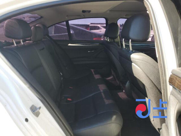 2014 BMW 520d xDrive White — WBA5B910XED565078 - Image 9
