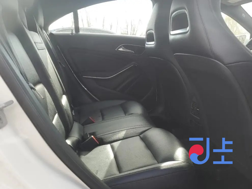 2015 Mercedes Benz CLA 200 White - WDDSJ0BB4FN126030 - Image 7