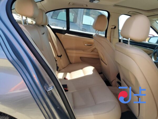 2014 BMW 5-Series 520d xDrive Gray — WBA5E7106FGK09660 - Image 7