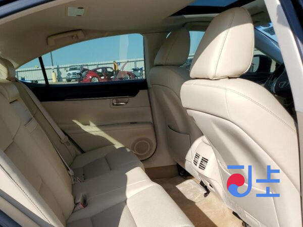 2014 Lexus ES300H Black — JTHBW1GG5F2083081 - Image 7