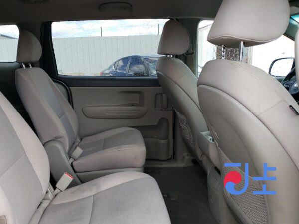 2015 Kia Carnival White - KNAME81ABFS058368 - Image 7