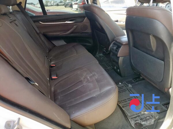 2014 BMW X5 xDrive30d White — WBAKS4109E0H51064 - Image 7