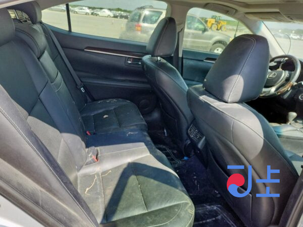2014 Lexus ES300H Silver — JTHBW1GG4E2058302 - Image 7
