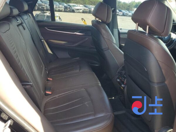 2015 BMW X5 xDrive30d Black — WBAKS4105F0H67084 - Image 7
