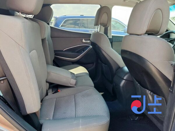 2015 Hyundai SantaFe Gray - KMHSW81UDGU570089 - Image 7