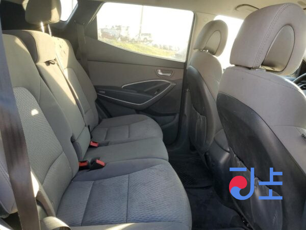 2015 Hyundai SantaFe Gray - KMHSW81UBGU567759 - Image 7