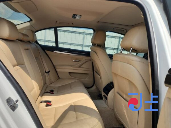 2014 BMW 5-Series 520d White — WBA5E5108FG057269 - Image 7