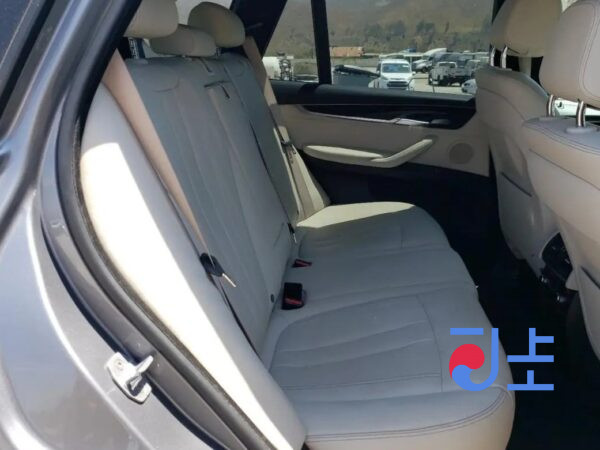 2018 BMW X5 xDrive30d Gray — WBAKS4106JOY69905 - Image 7