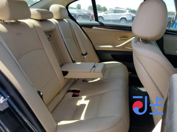 2016 BMW 5-Series 520d Dark Blue — WBA5E5104GG074359 - Image 7