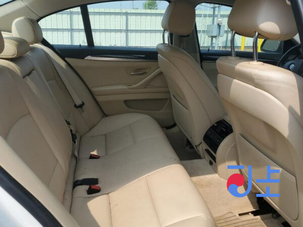 2014 BMW 5-Series 520d xDrive White — WBA5E7100FGK09590 - Image 7