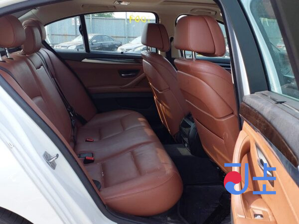 2016 BMW 5-Series 520d White — WBA5E5104GG200140 - Image 7