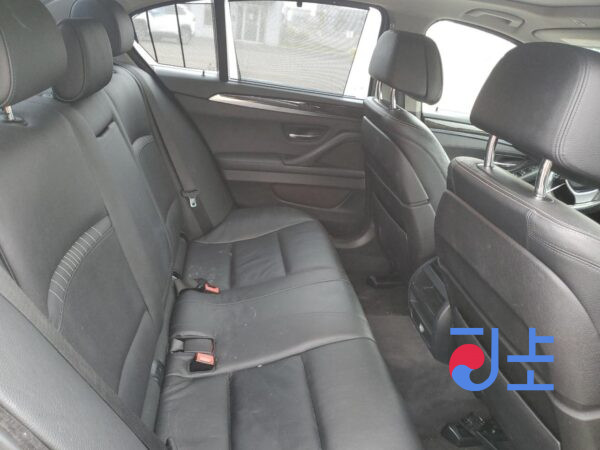 2014 BMW 5-Series 520d xDrive White — WBA5E710XFGK08365 - Image 7