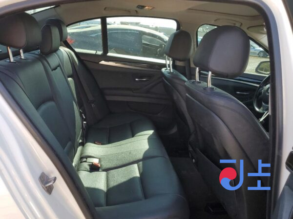 2014 BMW 5-Series 520d White — WBA5C3107ED042675 - Image 7