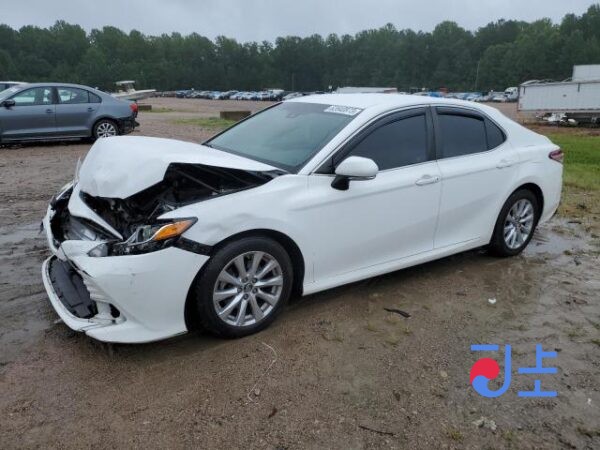 Toyota Camry 2017 White — JTNB11HK8J3044163