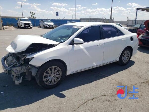 Toyota Camry 2012 White — 4T1BF1FK8CU557138