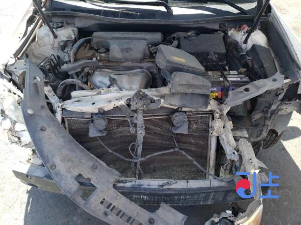 Toyota Camry 2012 White — 4T1BF1FK8CU557138 - Image 8