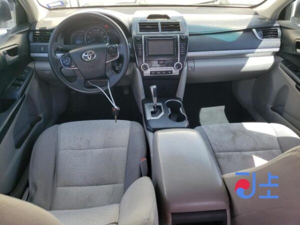 Toyota Camry 2012 White — 4T1BF1FK8CU557138 - Image 6