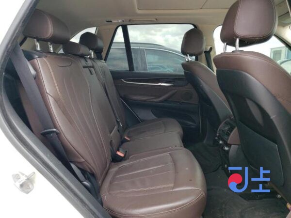 BMW X5 xDrive30d 2015 WHITE — WBAKS4105F0H58742 - Image 7