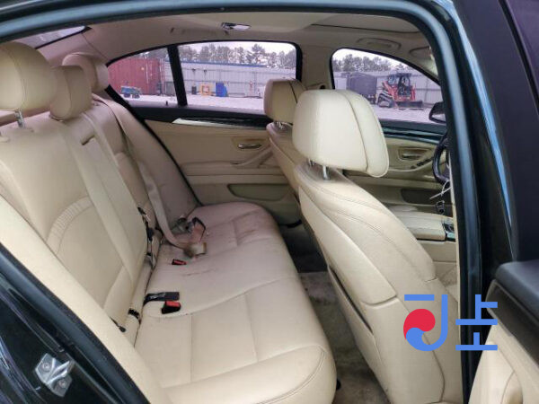 2014 BMW 520d xDrive Black— WBA589108ED567203 - Image 9
