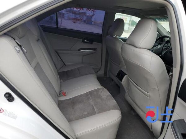 2014 Toyota Camry White — AVV50-1043788 - Image 8