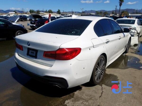 BMW 530D 2018 WHITE — WBAJC9105JB279351 - Image 4