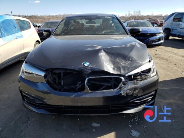 2017 BMW 520d xDrive Black — WBAJC5106HG851985 - Image 5