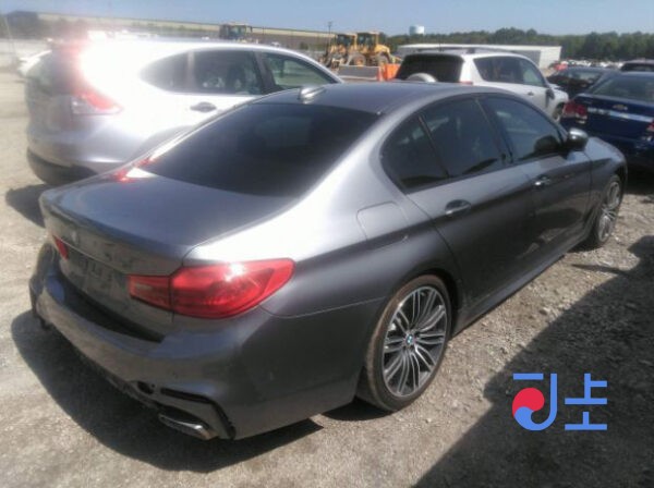 BMW 520d xDrive Series 2018 Gray — WBAJC5107HG850148 - Image 4