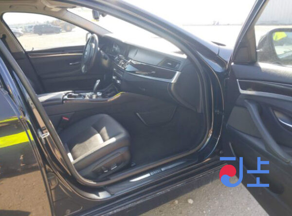 2014 BMW 520d Black— WBA5C3101ED949262 - Image 6