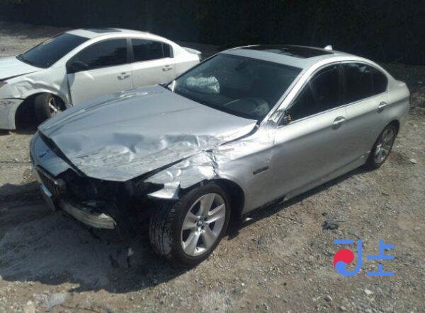 BMW 520d xDrive 2015 Silver — WBA5E7108FD675950 - Image 2