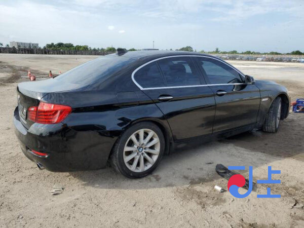 2015 BMW 5-Series 520d  Black— WBA5E7101GG158893 - Image 4