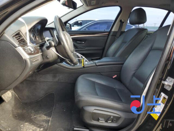 2015 BMW 5-Series 520d  Black— WBA5E7101GG158893 - Image 8
