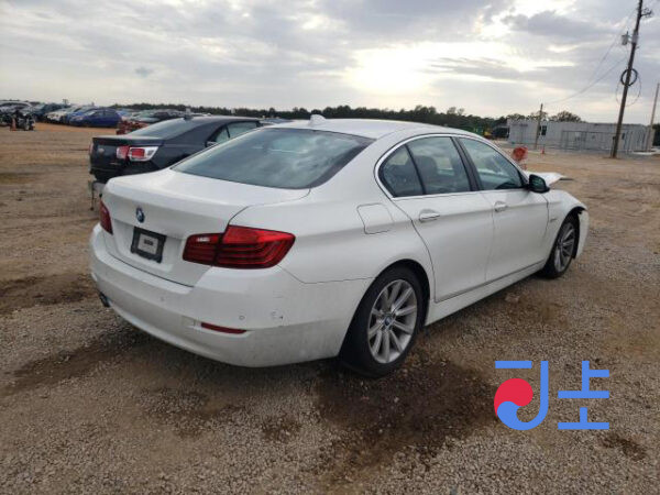 2014 BMW 5-Series 520d White — WBA5C3109ED878455 - Image 4
