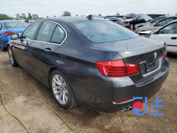 2014 BMW 5-Series 520d xDrive Black— WBA5B9109ED566979 - Image 3