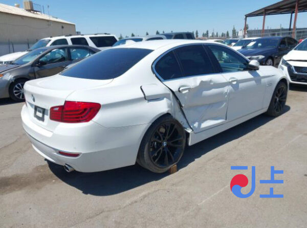 2014 BMW 5-Series 520d White — WBA5E5107FG059563 - Image 5