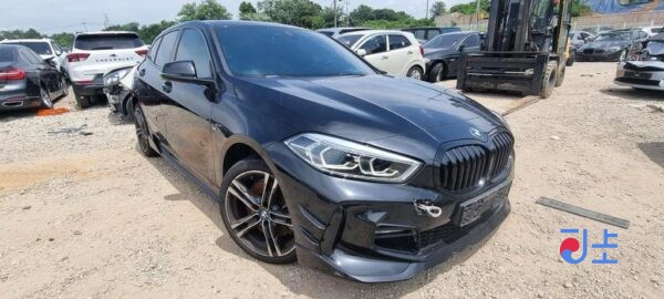 2020 BMW 118d Black — WBA7M9102L7F64668 - Image 4