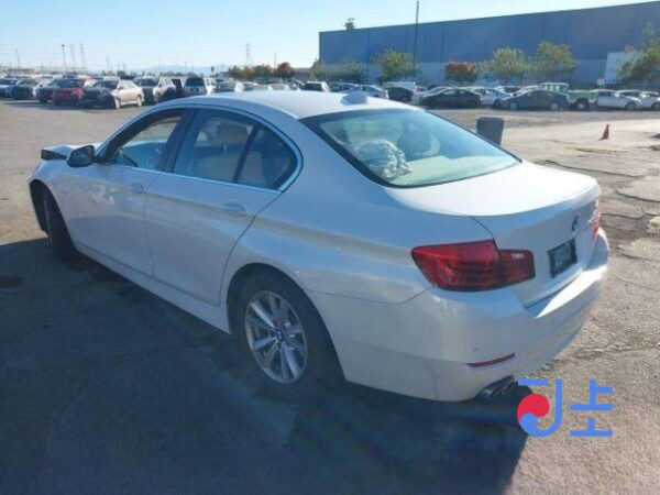 2014 BMW 528i White — WBA5A5101ED014680 - Image 2