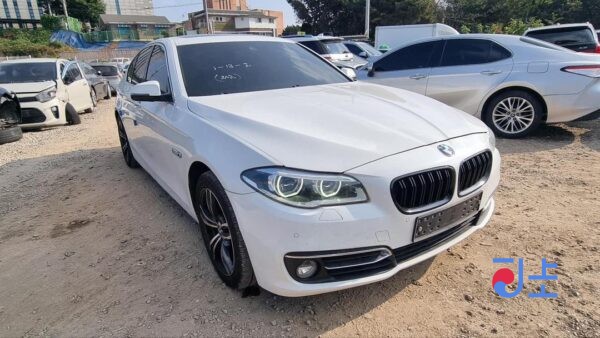 2014 BMW 520d xDrive White — WBA5E7105FGK08032