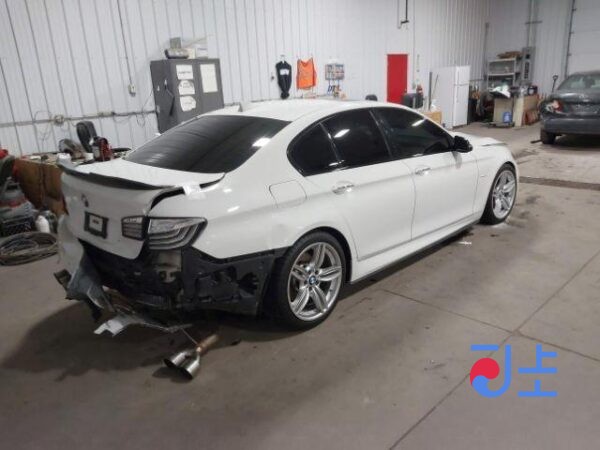 2014 BMW 520d White — WBA5C3103ED048939 - Image 3