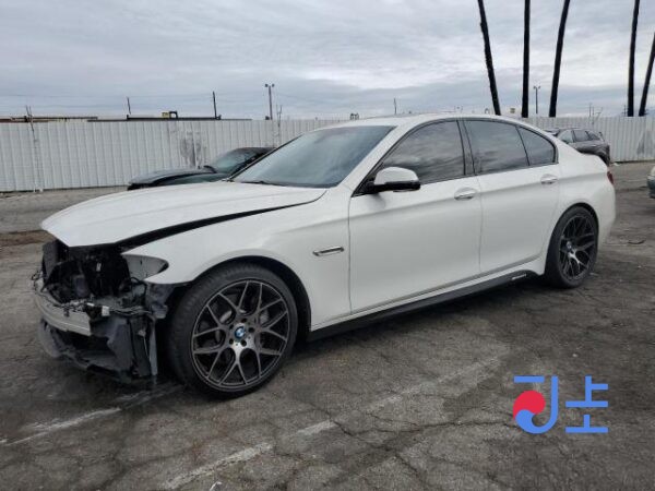 2015 BMW 520d xDrive White — WBA5E7109FG153794