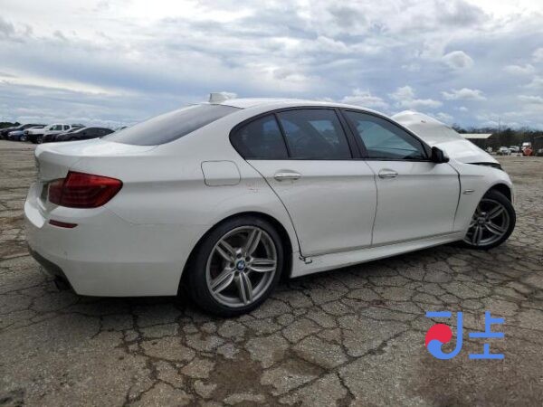 2015 BMW 520d xDrive White — WBA5E7109FG155478 - Image 3
