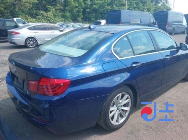 2015 BMW 520d xDrive Blue — WBA5E7106GG159182 - Image 4