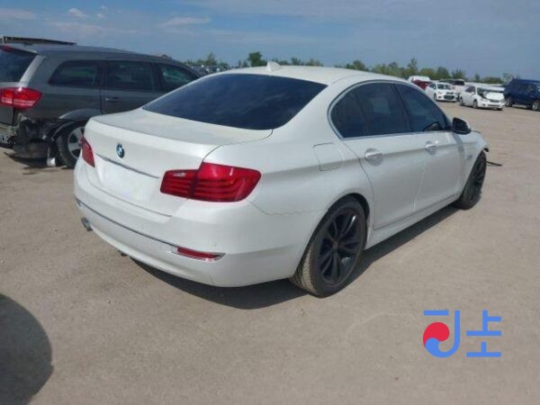 2016 BMW 520d White — WBA5E5101GG200399 - Image 3
