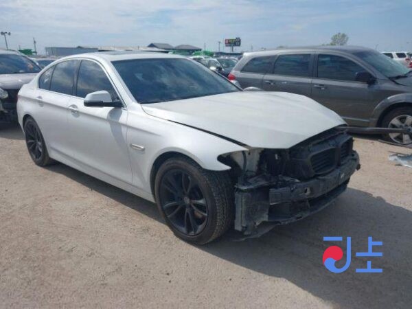 2016 BMW 520d White — WBA5E5101GG200399 - Image 4