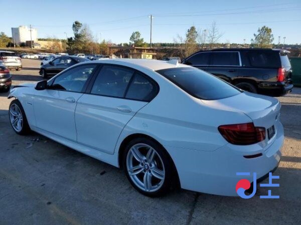 2016 BMW 520d White — WBA5E5101GG203612 - Image 2