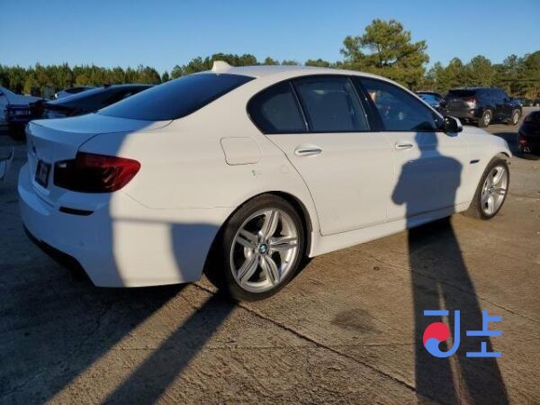2016 BMW 520d White — WBA5E5101GG203612 - Image 3