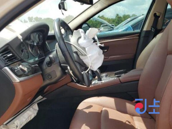 2016 BMW 520d xDrive White — WBAJC5103HG468764 - Image 7